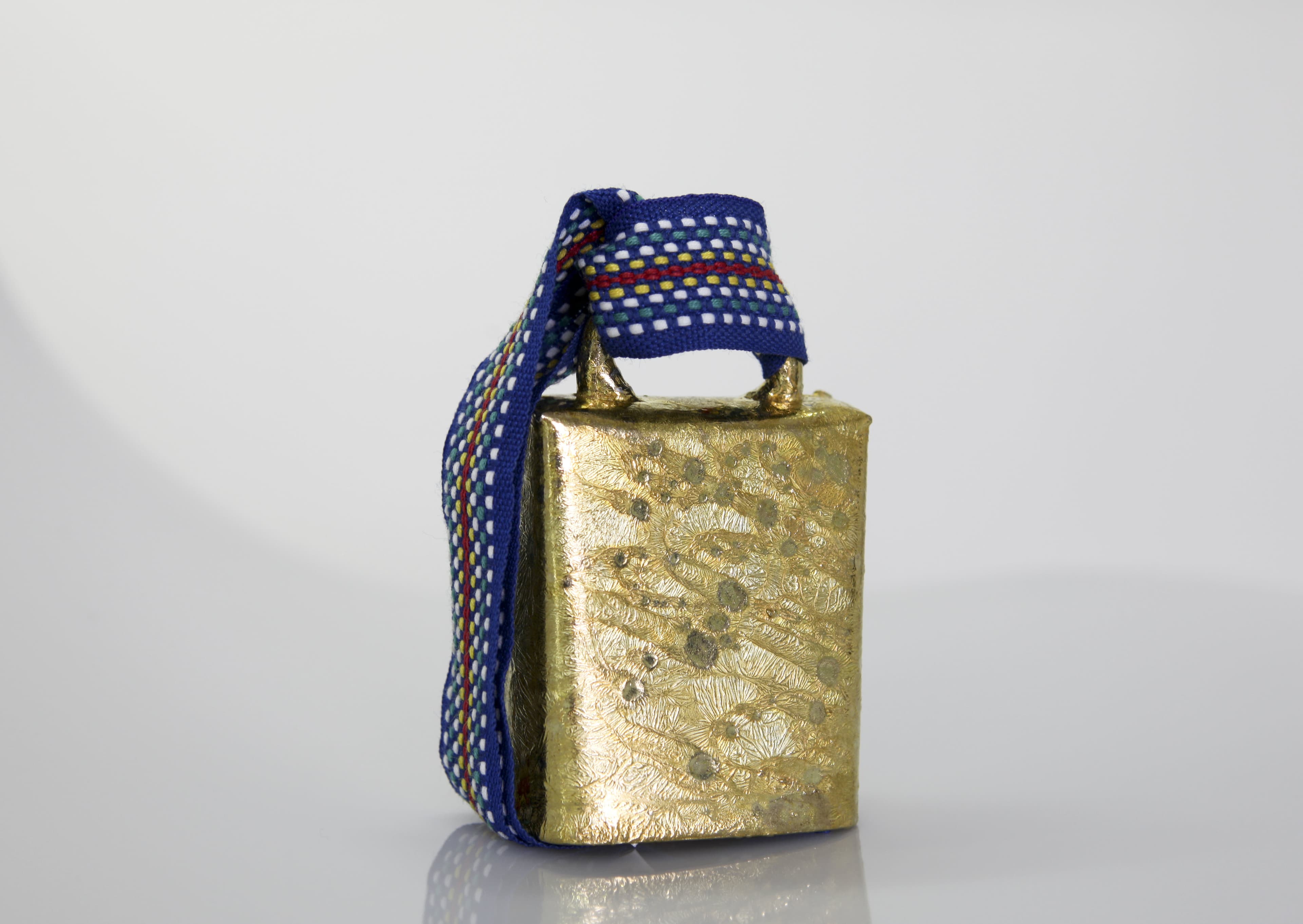cowbell_9144_cropped.jpg